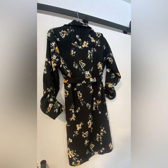 ⚫️ Thyme maternity ⚫️ maternity dress with tie - size small - Picture 2 of 5